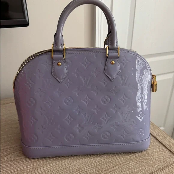 Louis Vuitton Alma PM Lilas - Picture 4 of 9